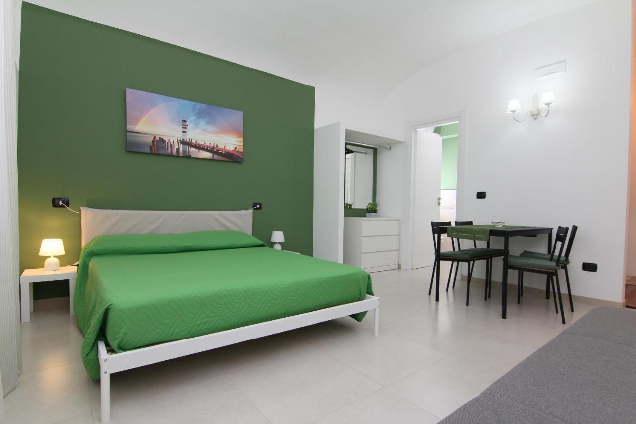 Marea Appartamenti Naples Luaran gambar
