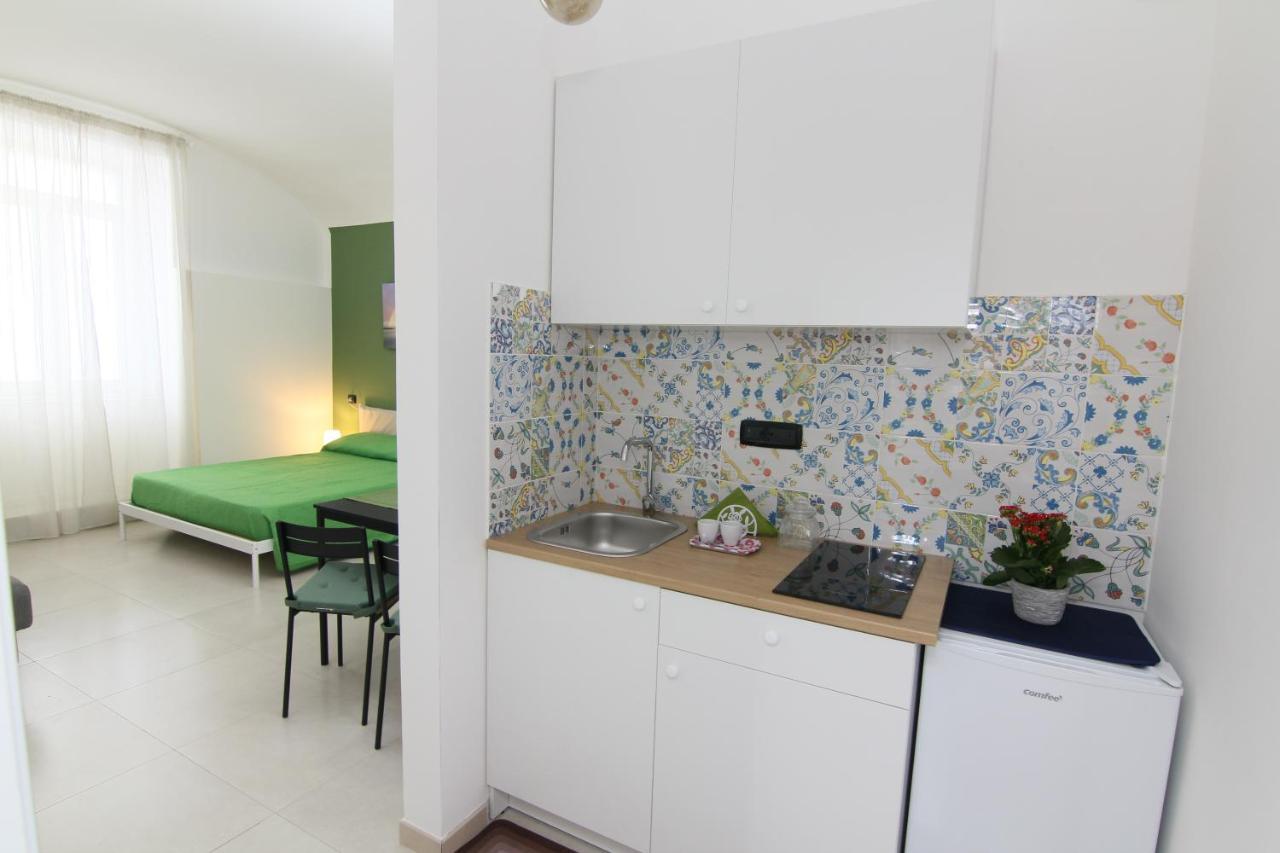 Marea Appartamenti Naples Luaran gambar