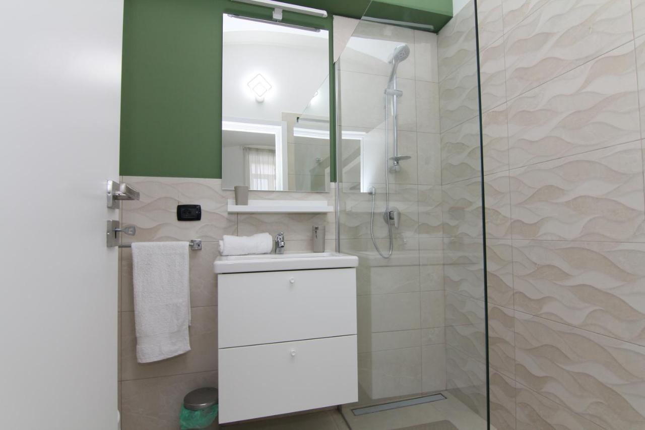 Marea Appartamenti Naples Luaran gambar
