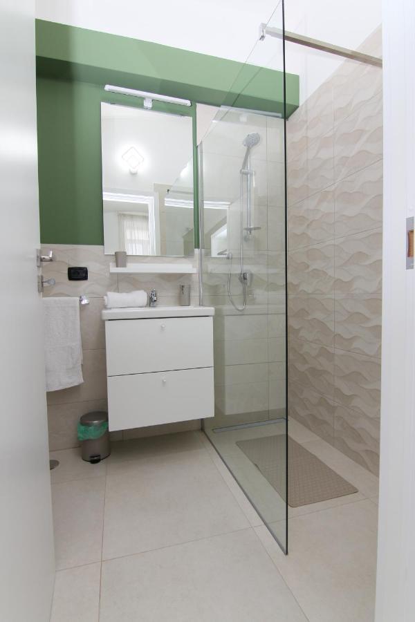 Marea Appartamenti Naples Luaran gambar